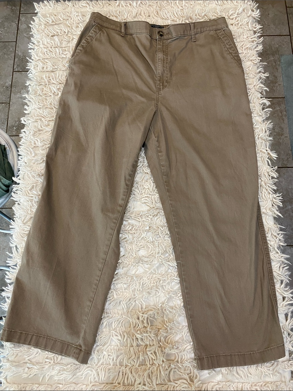 4/$20 light brown/tan size 16 pants